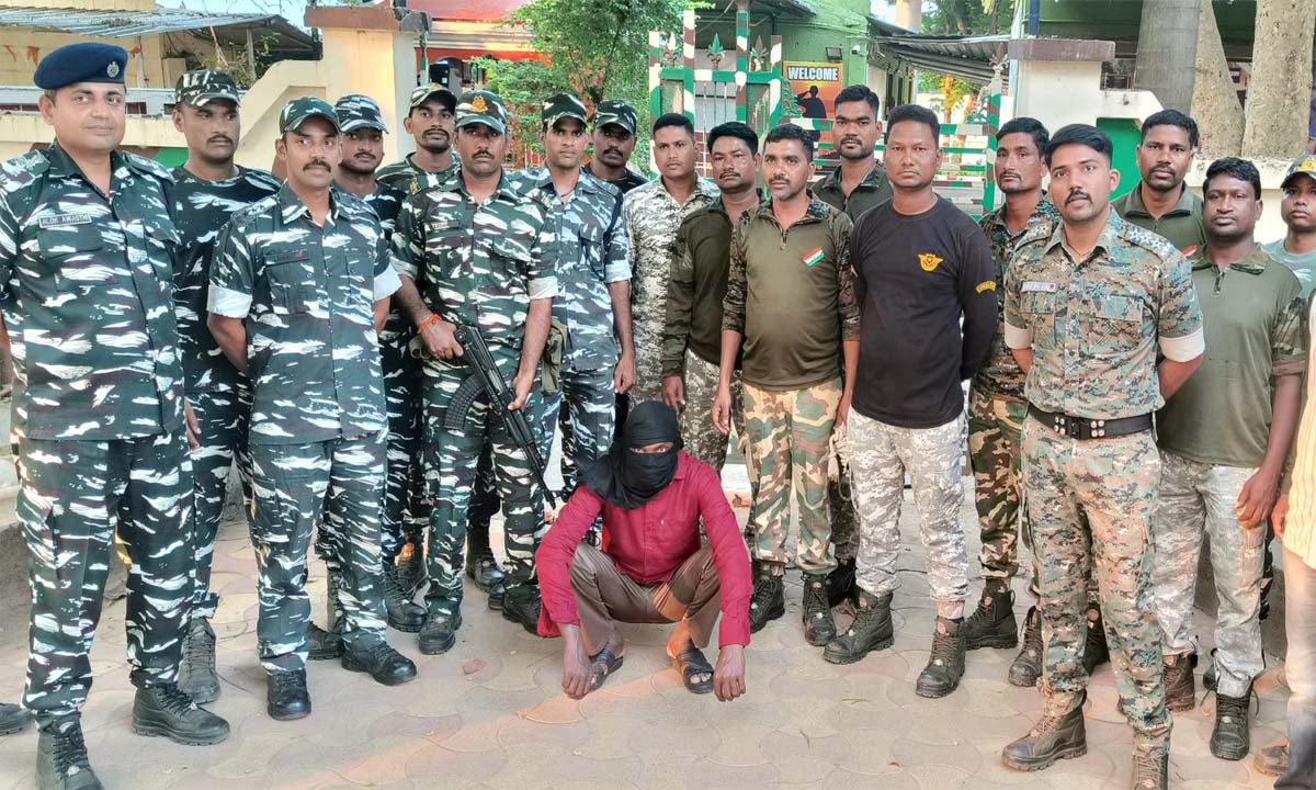 Dreaded Maoist With 6 Lakh Bounty Held By Gadchiroli Police