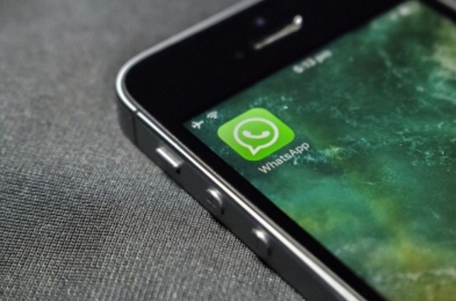 WhatsApp working on ‘search message by date’ feature for web client