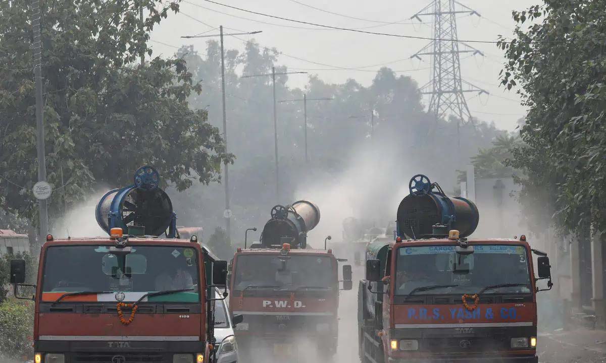 Air pollution level increased in Delhi