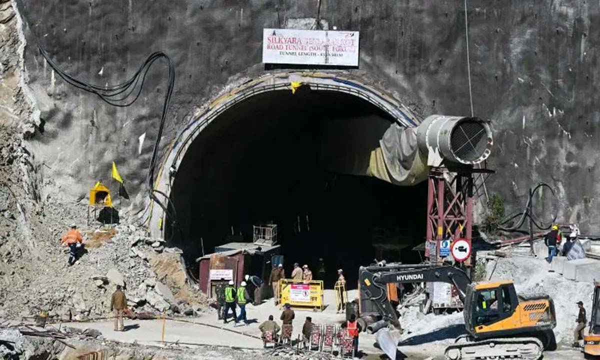 Silkyara Tunnel Collapse: Rescue work halted due to technical glitch