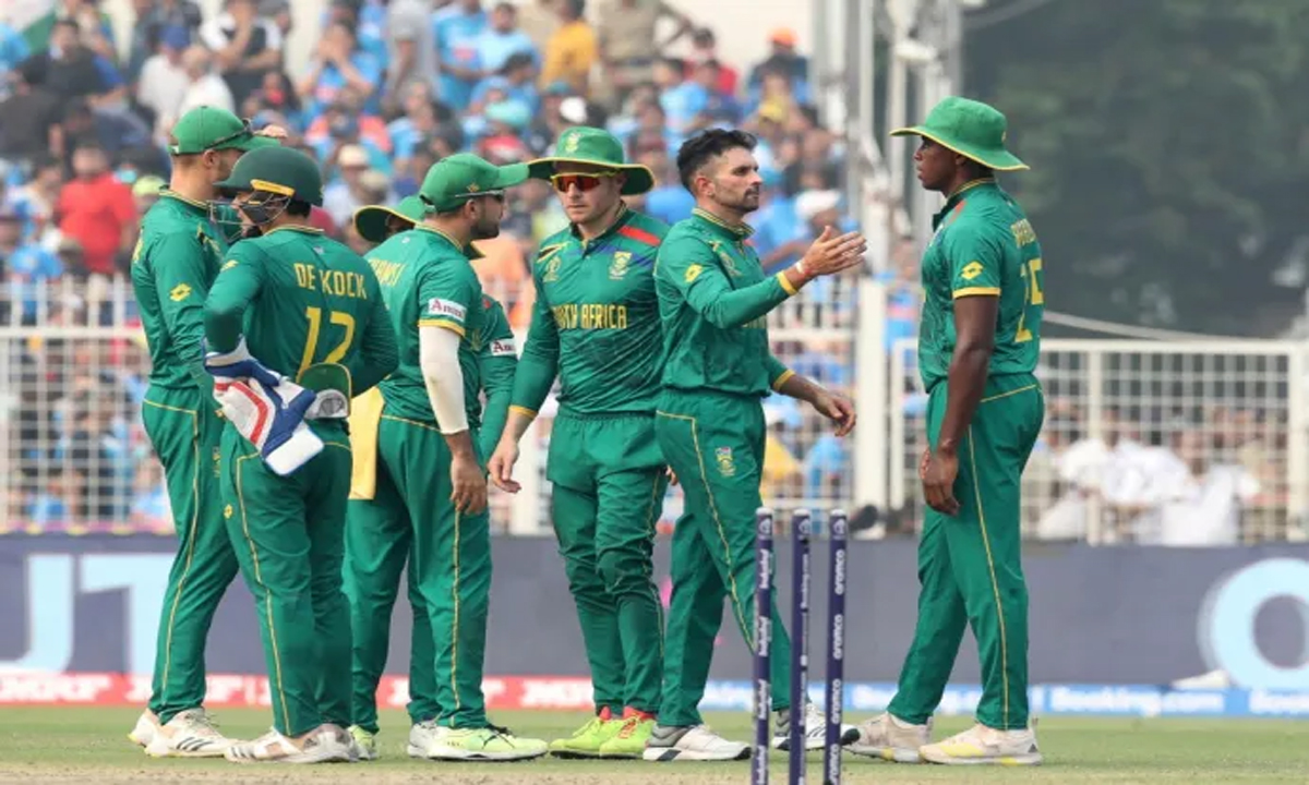 South Africa defeated Afghanistan by 5 wickets