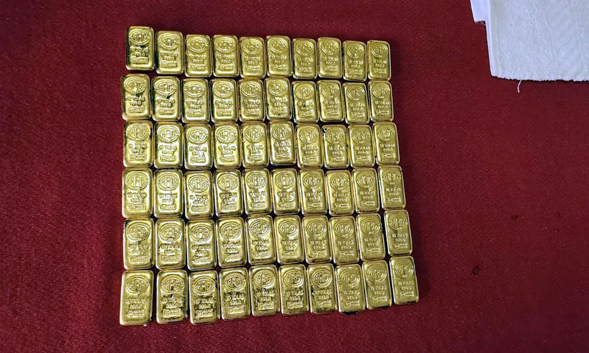 Gold biscuits worth more than Rs 4 crore found in truck