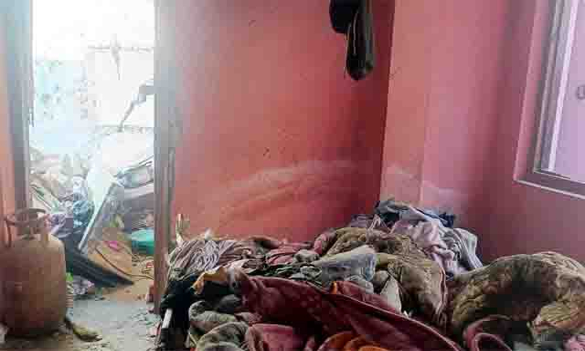 Explosion in house in Sultanpur, 2 people injured