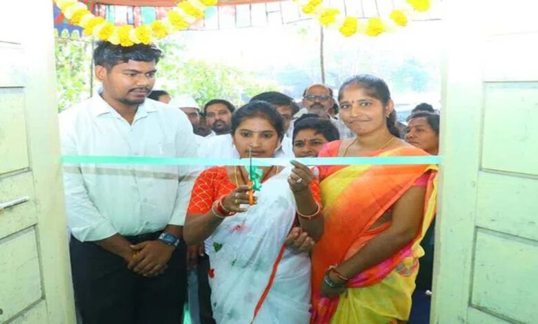 Mancherial: Additional Collector inaugurates fine rice outlet in Mancherial