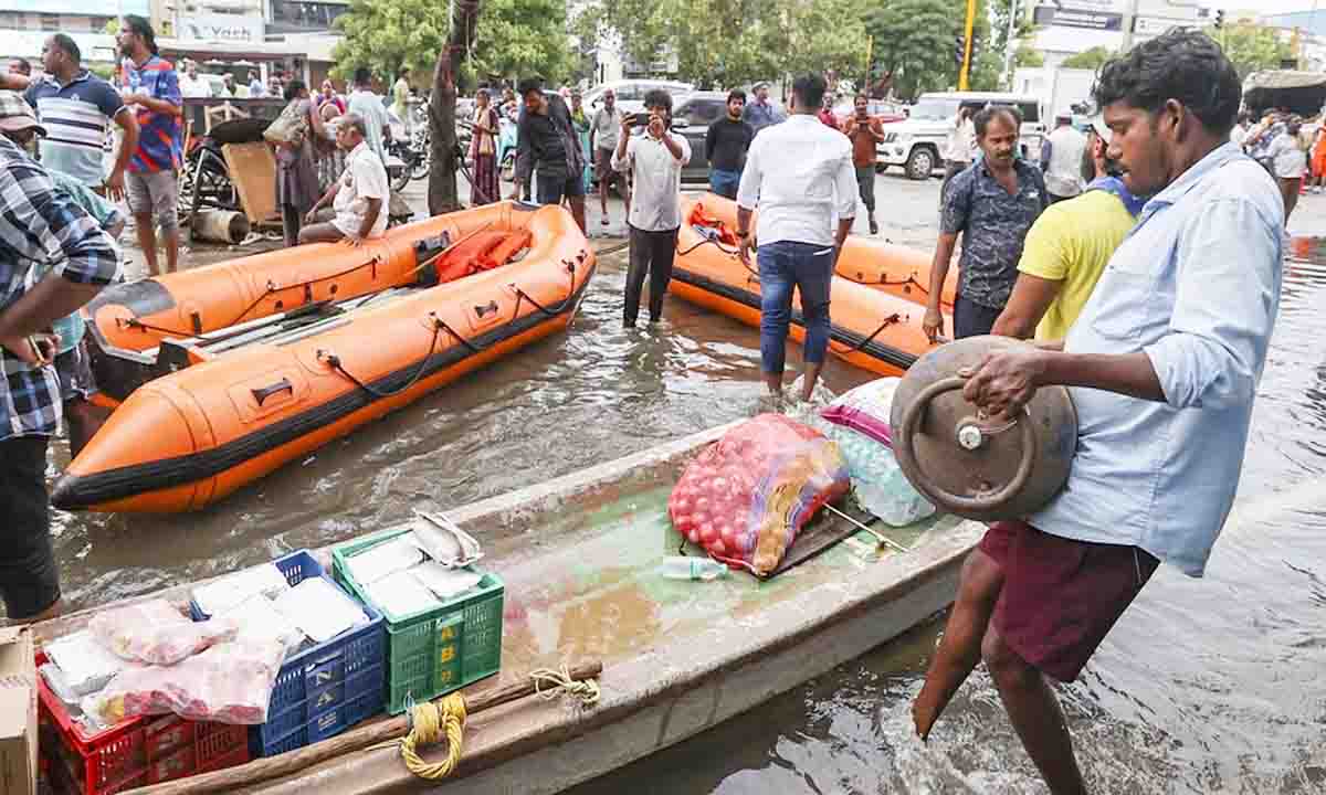 Hundreds of people still stranded in flood affected Chennai