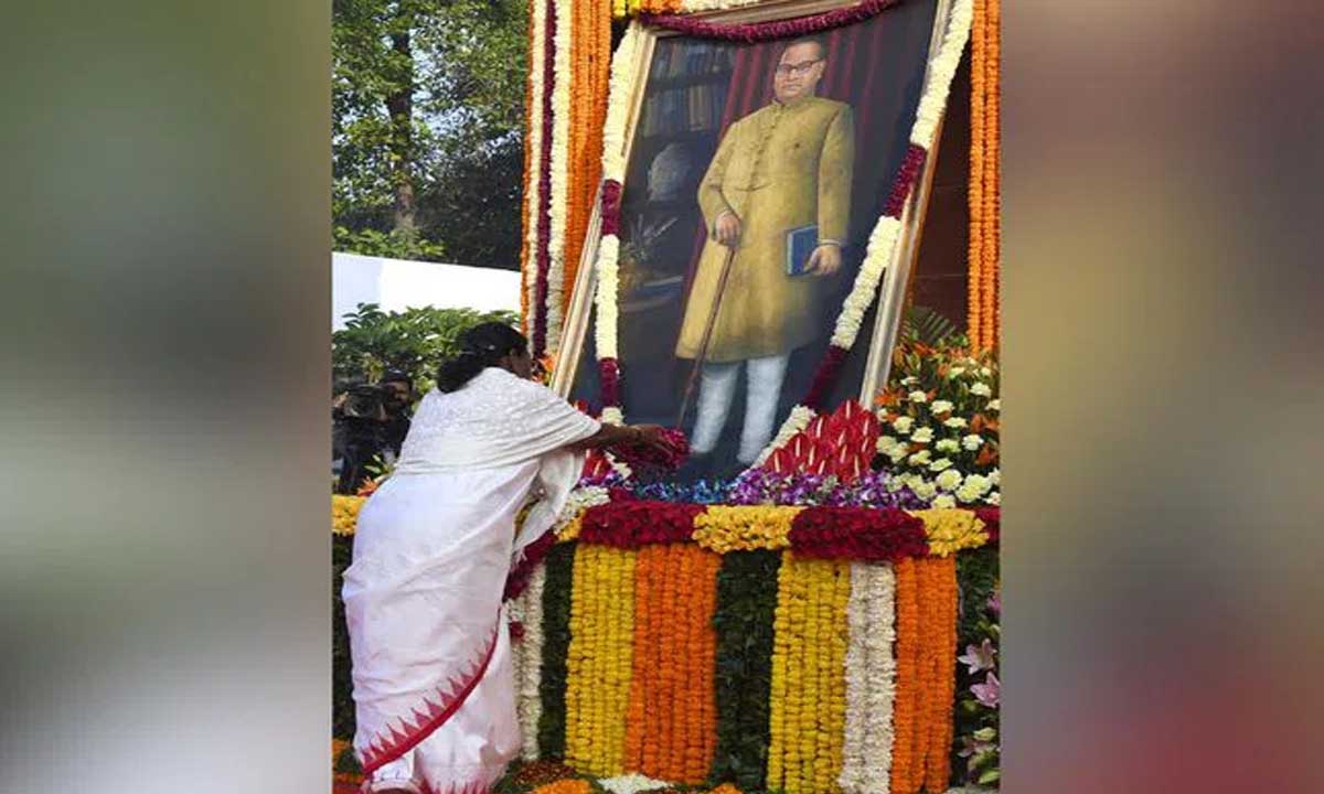 President Murmu, Kharge pay tribute to Ambedkar on his death anniversary