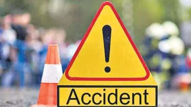 Assam: 4 wheeler overturned on Tuesday morning