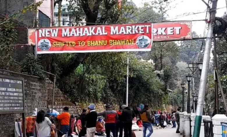 Darjeeling: Group of hawkers returned to Chowrasta without clearance from Darjeeling Municipality