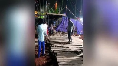 Kerala News: Temporary bridge built for Christmas celebrations collapses, many injured