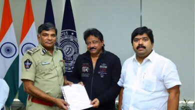 Andhra Pradesh: RGV met DGP, lodged complaint