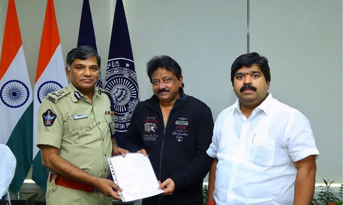 Andhra Pradesh: RGV met DGP, lodged complaint