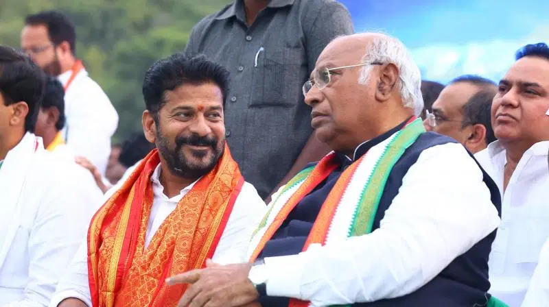 Telangana CM candidates: Thackeray, DKS to submit CLP meeting report to Kharge today