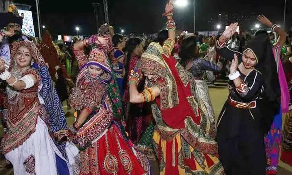 UNESCO recognizes Garba as a cultural heritage of humanity.