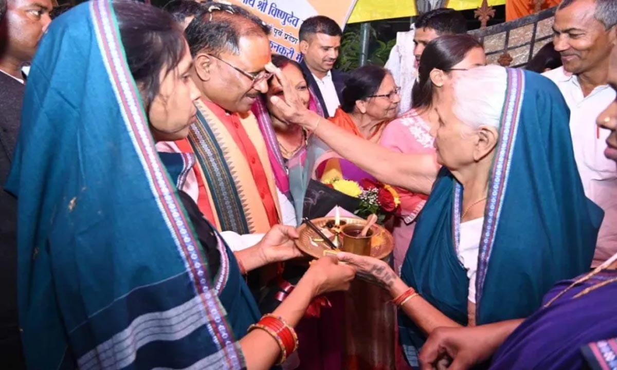 On returning home, family members including mother and wife welcomed him.