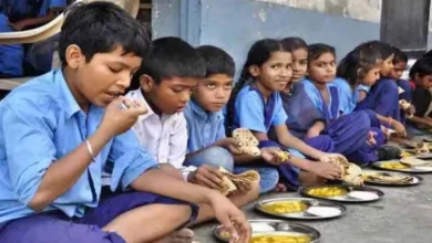 Jharkhand Assembly asks students to serve 'tasteless mid-day meal'