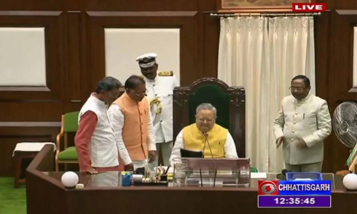 Raman Singh elected Assembly Speaker, took charge