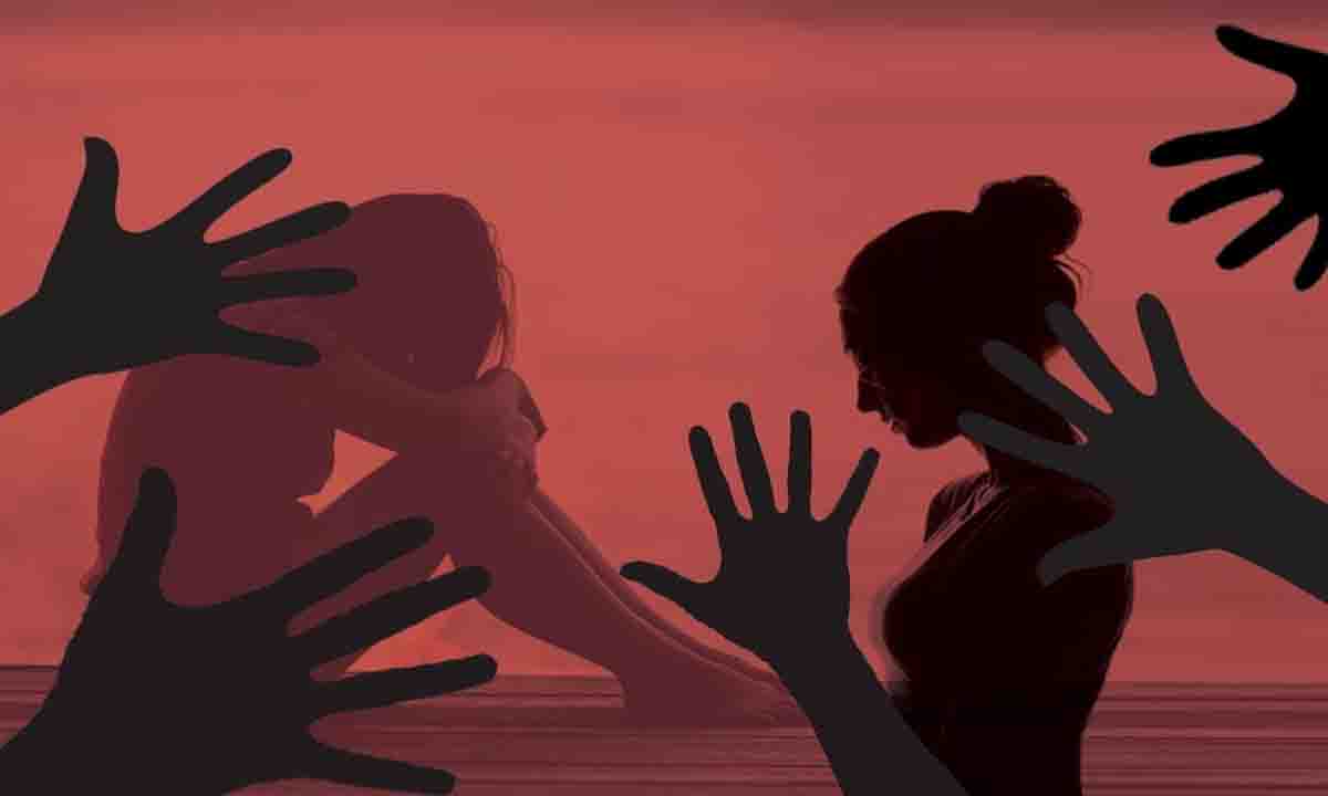 Rape accused threw acid on minor girl, then…