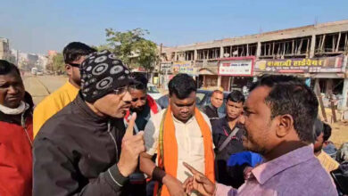 Constable misbehaved, heated argument with MLA's supporter