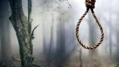 Wife stopped him from drinking alcohol, angry husband committed suicide