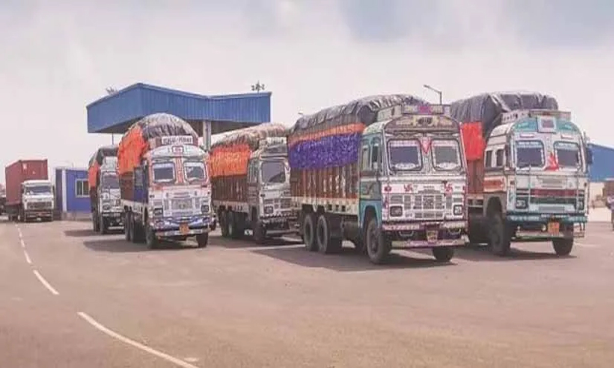 Police seized six buses and trucks in checking operation