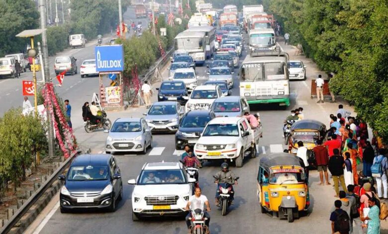 Hyderabad-Vijayawada highway jam-packed with thousands of people heading home for Sankranti