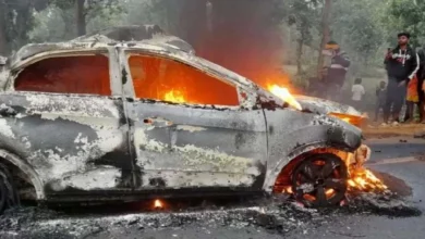 West Bengal: Car catches fire after collision, couple dies