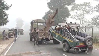 Jalpaiguri: Seven injured when tourist SUV collides with tractor near Gorumara National Park