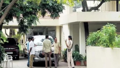 TN: IT searches at 30 places including DMK functionary's son's residence
