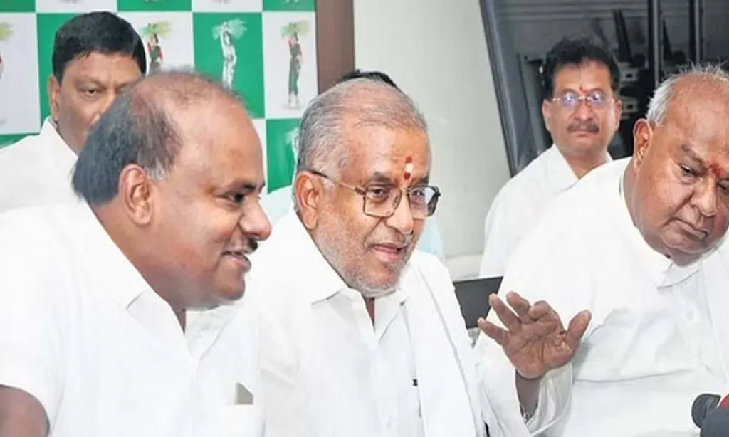 BENGALURU: Deve Gowda urges CM to take back land from NICE