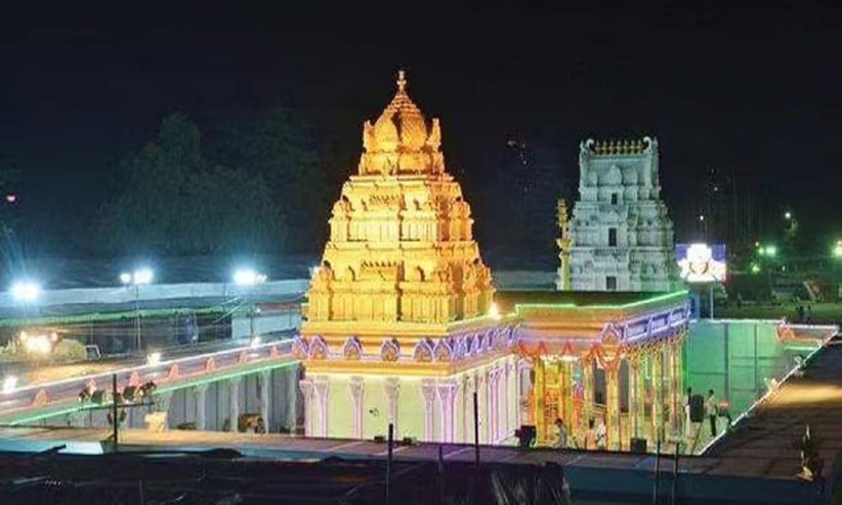 Andhra Pradesh: Srivari Temple Trust decides to sell gold mangalsutra to devotees