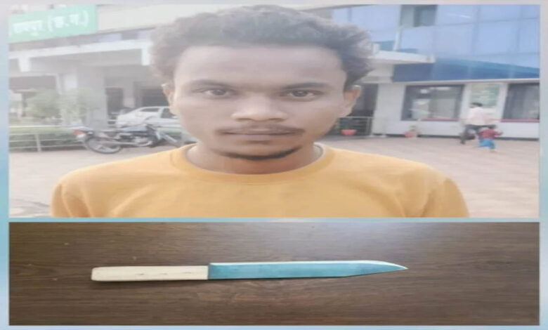 Surveillance miscreant spread terror in Budhwari market, arrested with knife