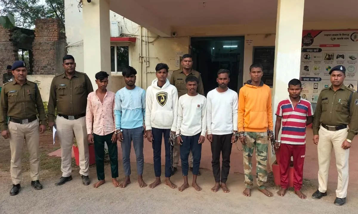 Murder over trivial matter in Raipur, 9 arrested