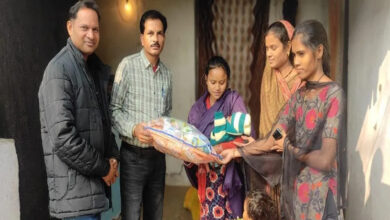 Prize kit distribution begins on daughter's birth