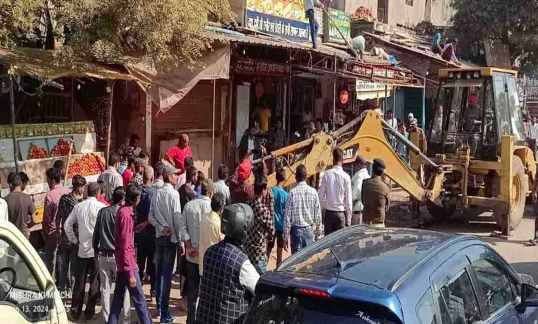 Bulldozer started on illegal occupation