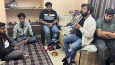 Police raid on hookah bar, 7 youth arrested