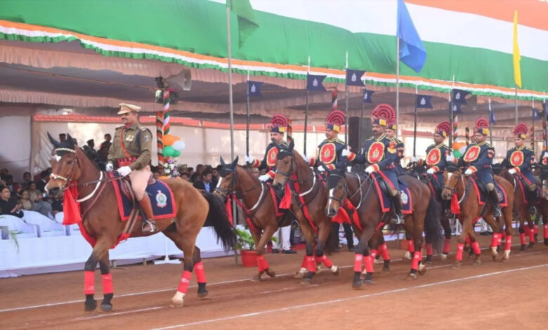 Platoon commanders did march past, showed passion for the pride of the country