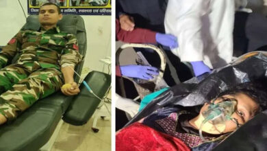 Soldier gave blood to injured female Naxalite, life was saved in time