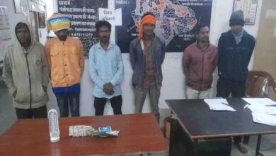 6 gamblers arrested for gambling in the village