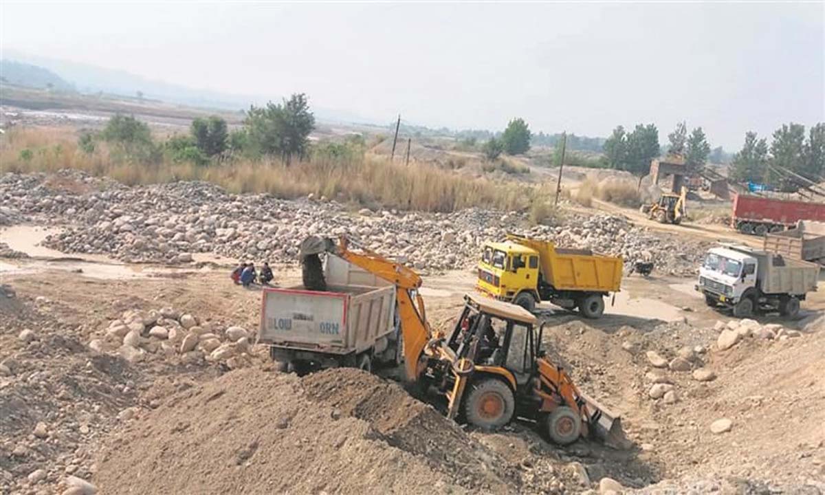 Protest against illegal mining in Neugal