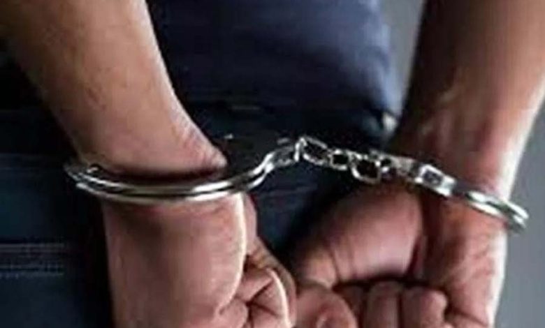 Suspect arrested near LoC