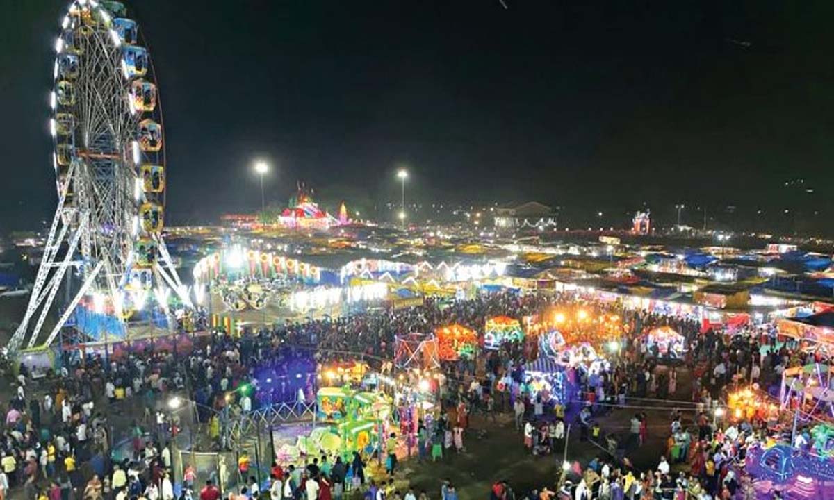 MMC collects Rs 15 lakh fees from Bodgeshwar fair stalls