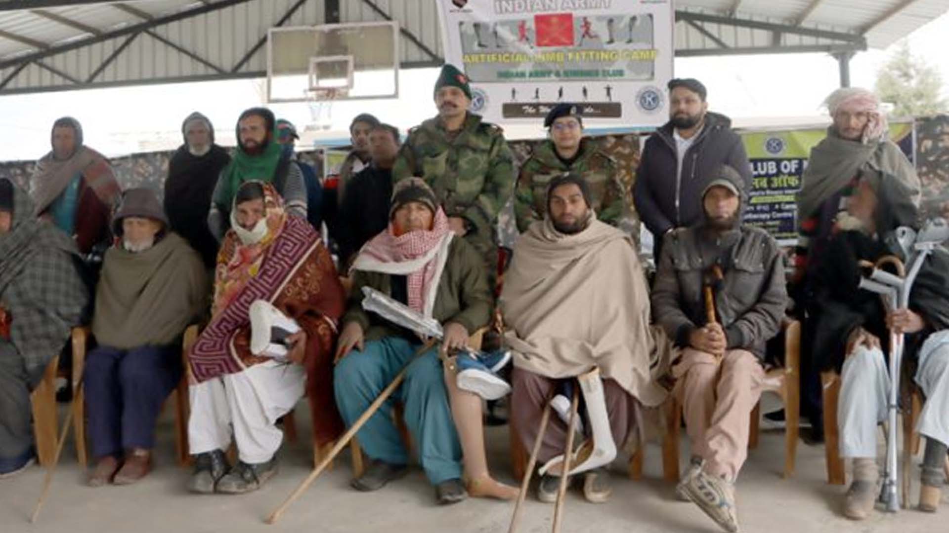 Army organises artificial limbs camp at LoC village