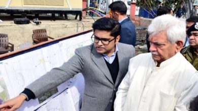 LG inspects progress of Balidan Stambh in Srinagar