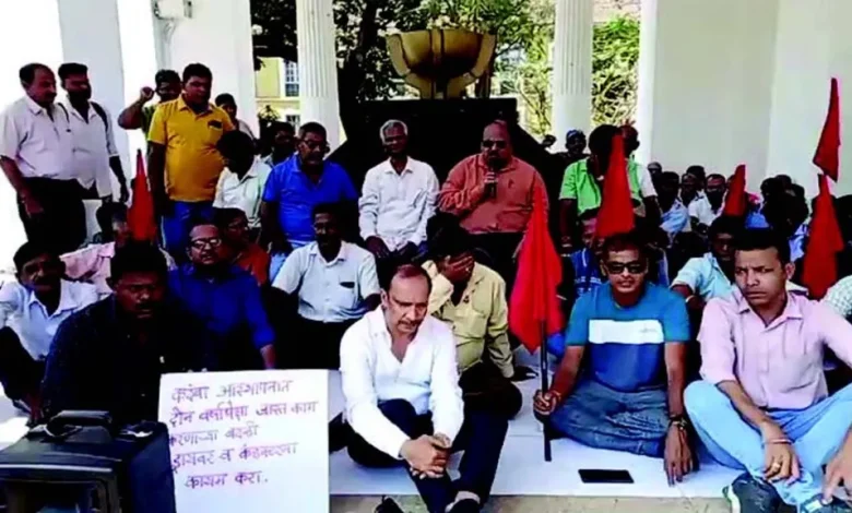 Goa: KTC employees protest at Azad Maidan, demand minimum wage of Rs 30,000