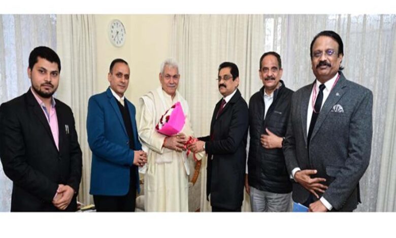 Former Minister, Members of CAT Jammu Bench call on LG