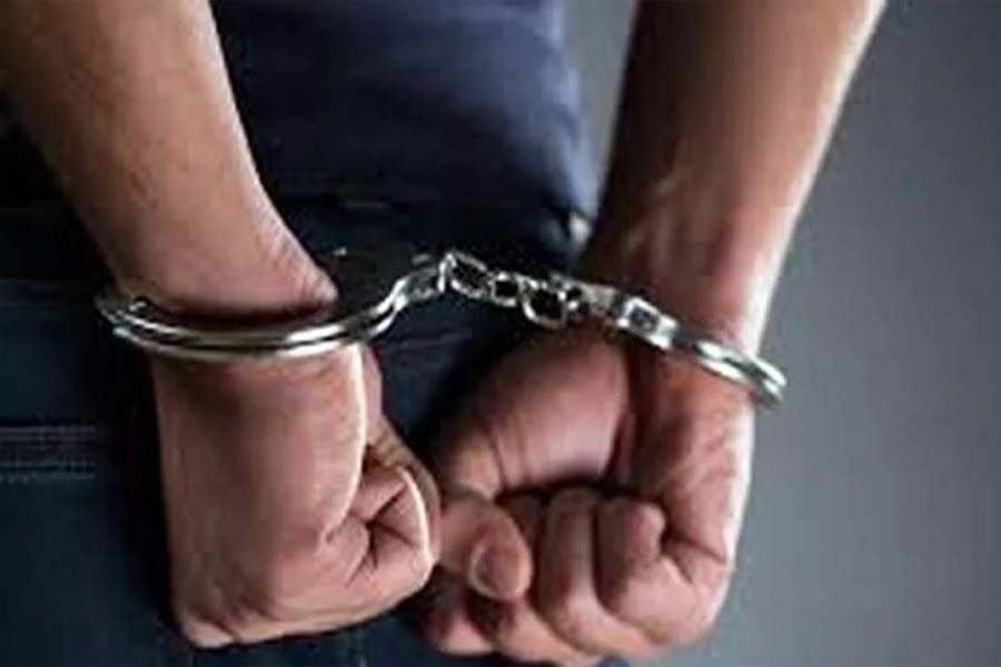 Drugs, Indian currency worth over Rs 3 crore seized in Mizoram; six held