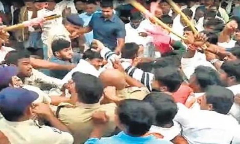 Telangana: 18 people injured in clash between two groups over road widening in Janwada