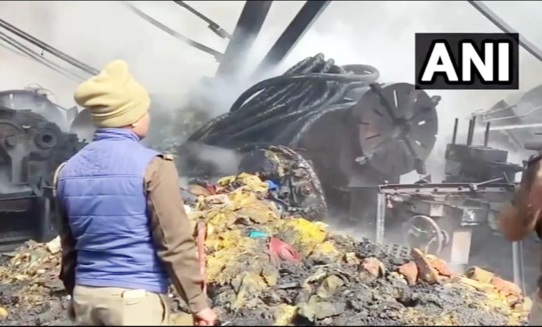 Huge fire broke out in cardboard factory, fire brigade brought the fire under control