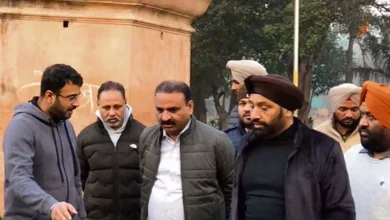 Amritsar MC Commissioner visits Ram Bagh, approves funds for improvements