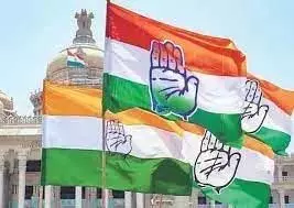 Karnataka Congress workers angry over delay in announcement of Lok Sabha candidates